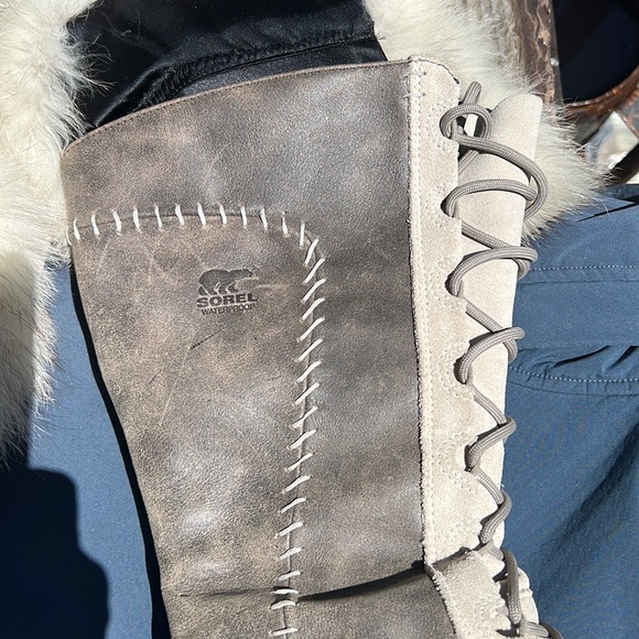 Sorel Joan of Arc rabbit fur trim, leather, waterproof woman’s sz 6, Beautiful! - Picture 7 of 8